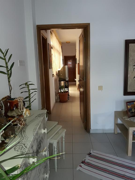 Shared Top 1St Floor Villa Лимасол Экстерьер фото