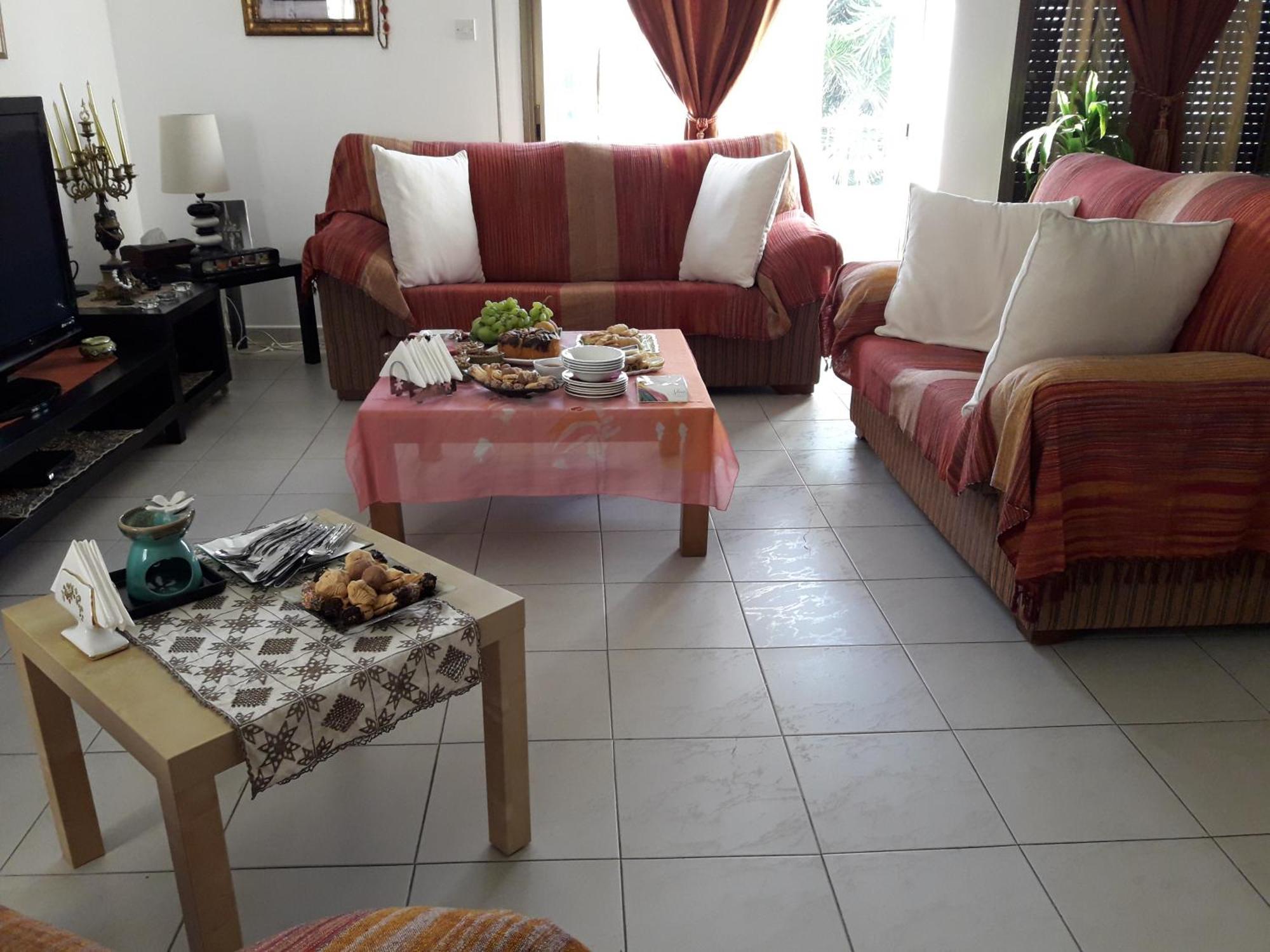 Shared Top 1St Floor Villa Лимасол Экстерьер фото